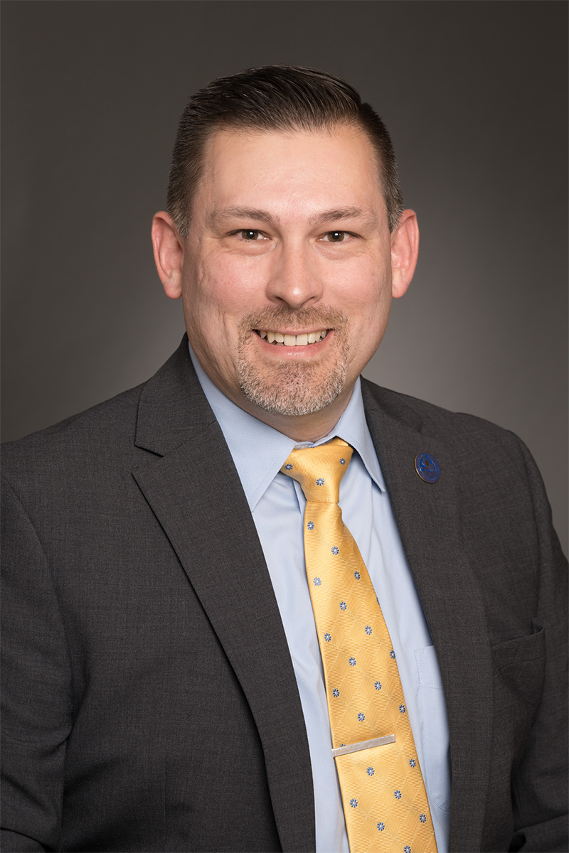 Michael Polasek (R)