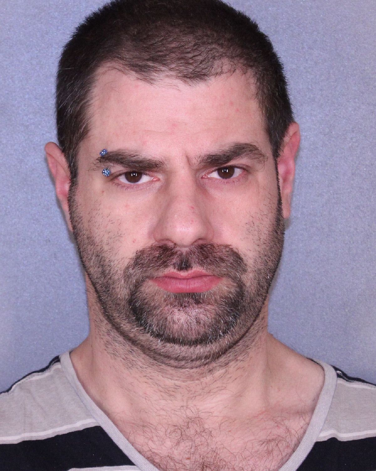 Carbone Mug Shot